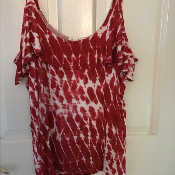 NWT Cloud Chaser off shoulder top in red and white. Size XXL - Picture 3 of 5